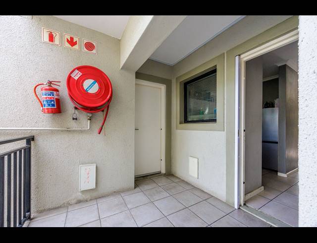 2 BEDROOM APARTMENT FOR SALE IN SILVER OAKS
